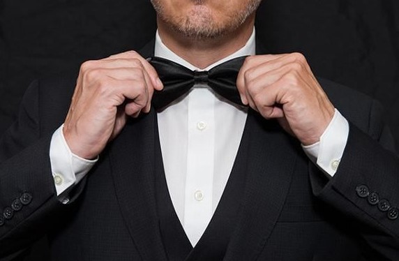 what to wear to a gala dinner male